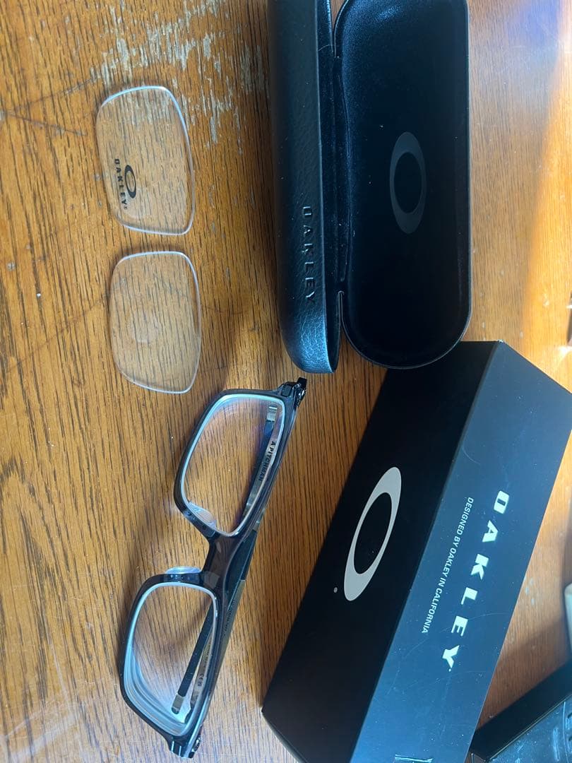 オークリー　PITCHMAN ピッチマン　0OX8096 幅T140