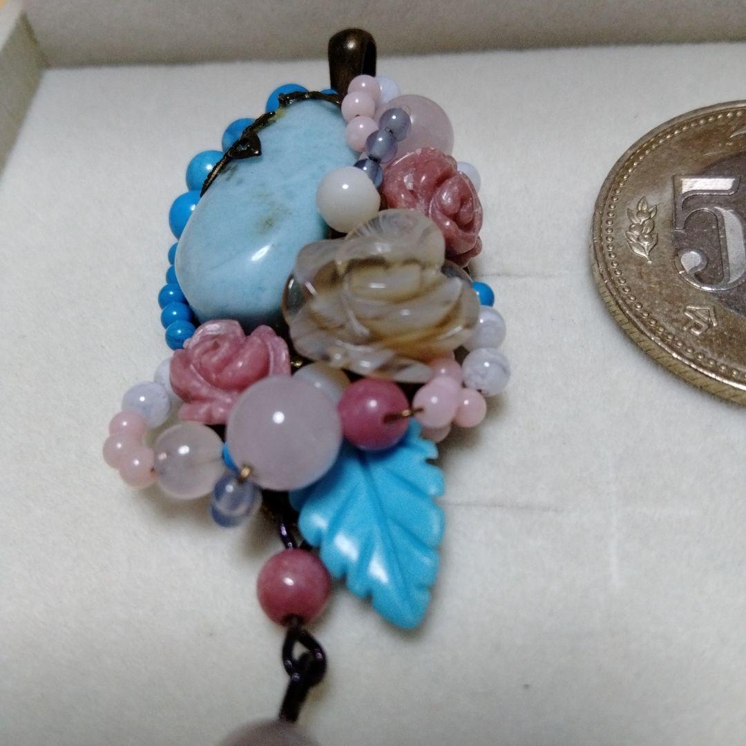 ラリマー＆可愛さ満点 花束ペンダントトップ