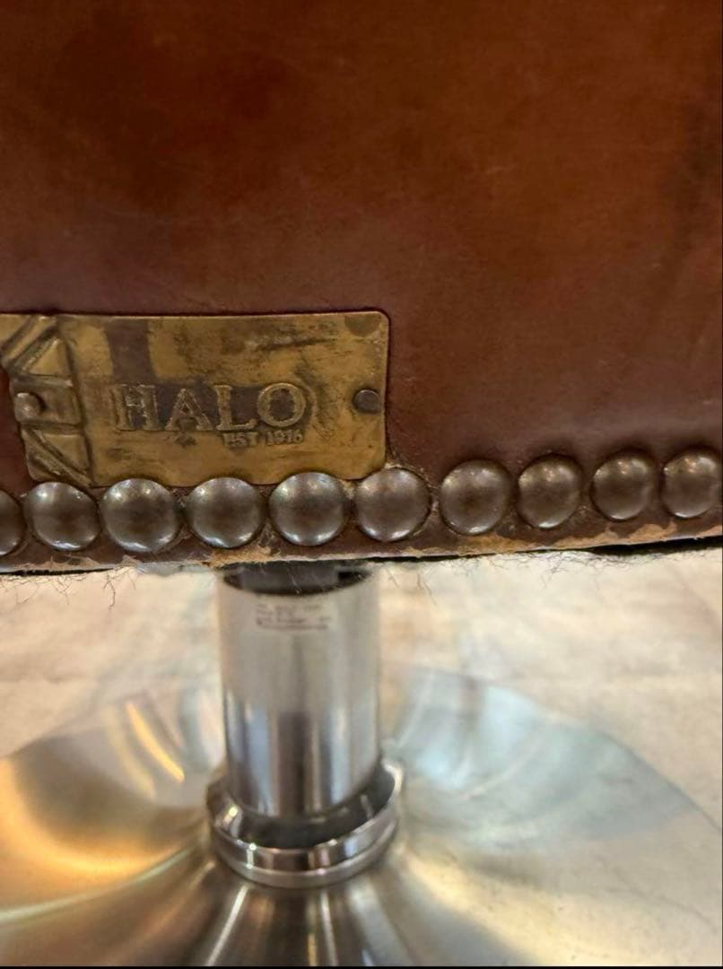 タカラベルモント　HALO DUX スタイリングチェア