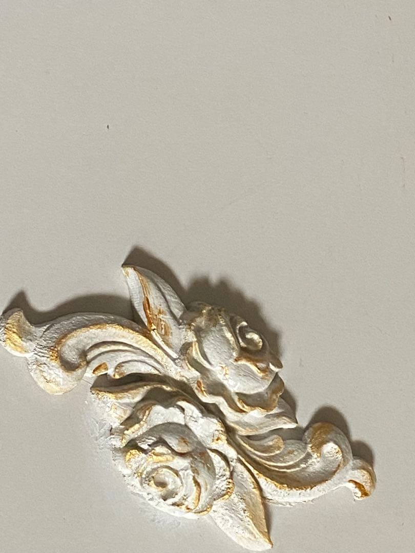 フレンチ♦️ロココ ガラス扉 キャビネット♦️コレクションケース♦️アシンメトリー