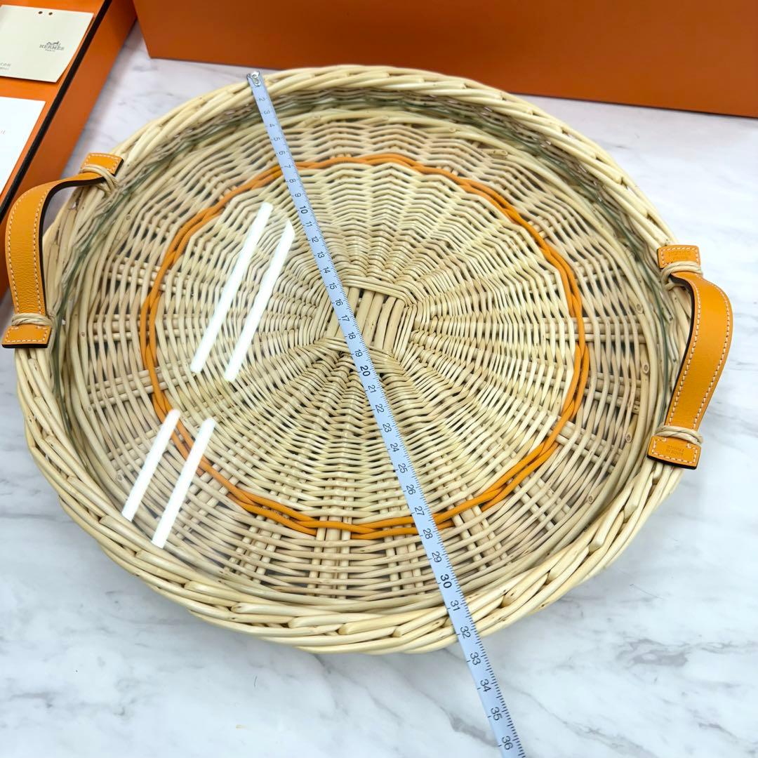 新品未使用　HERMES エルメス ラウンドトレー 《オズレ・カラー》 PM