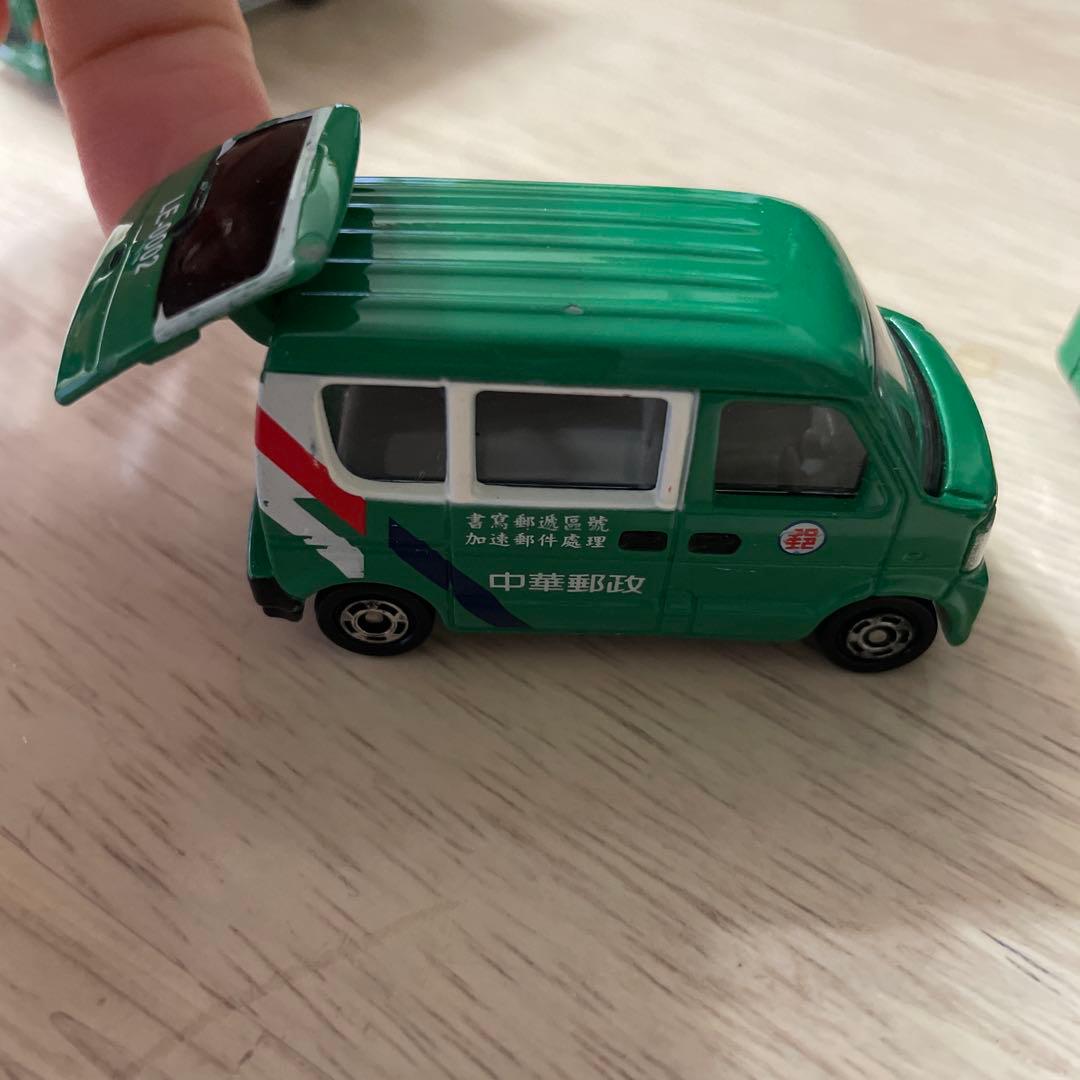 台湾限定トミカ 郵便車 高速バス パトカー タクシー