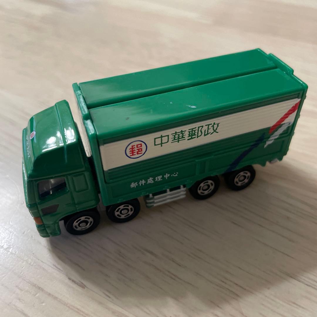 台湾限定トミカ 郵便車 高速バス パトカー タクシー