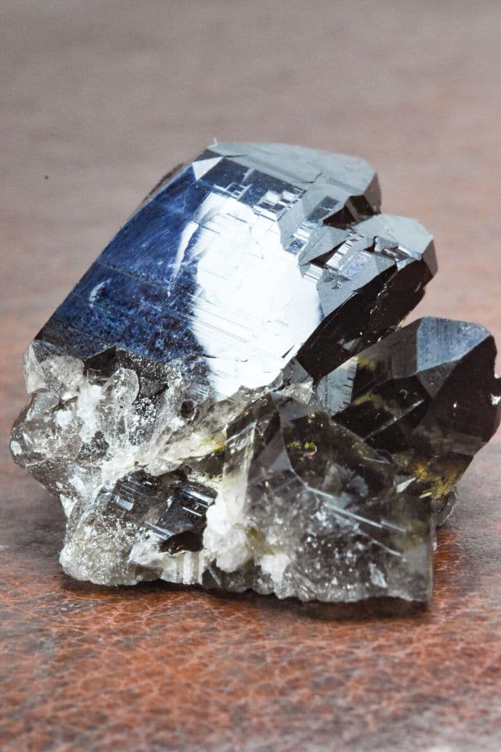 ★ガウリシャンカール産 モリオングインデル