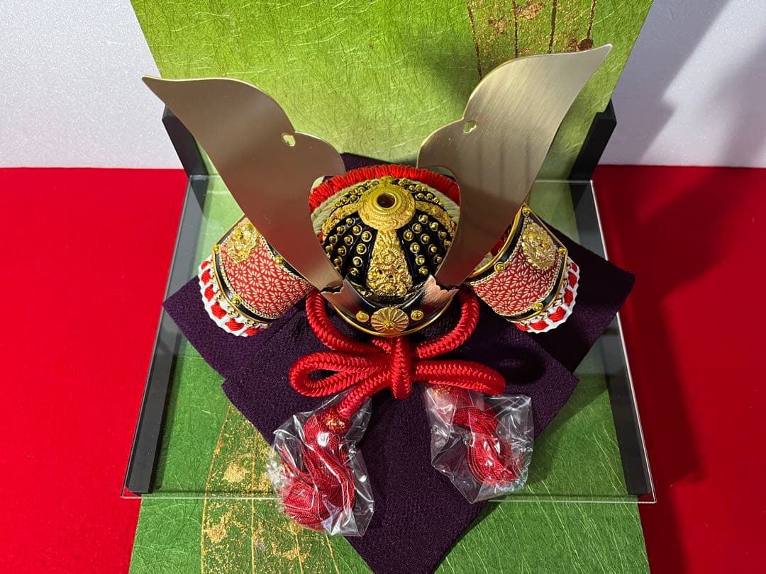 8号中白赤縅　大鍬形の兜　セット