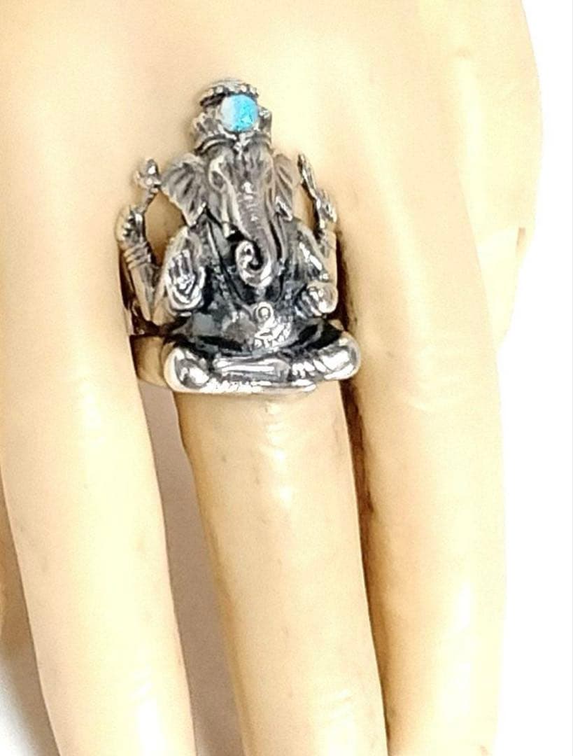 ガネーシャ　オパール付き　ハンドメイド　シルバーリング