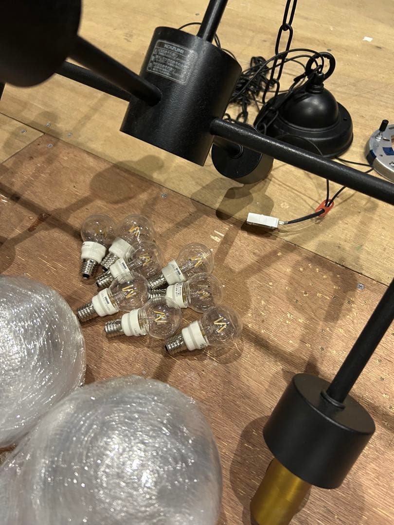 AA45627L電球形クリアLEDフィラメントランプLDG2×8