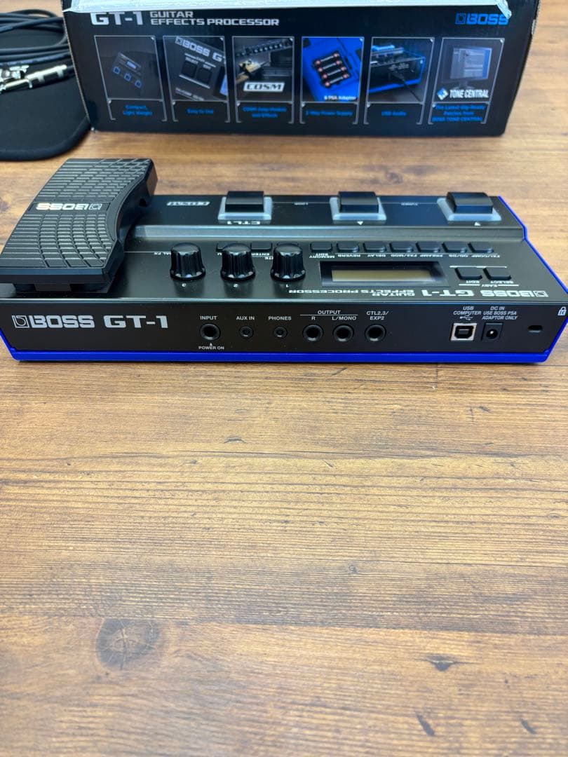 BOSS GT1 マルチエフェクター