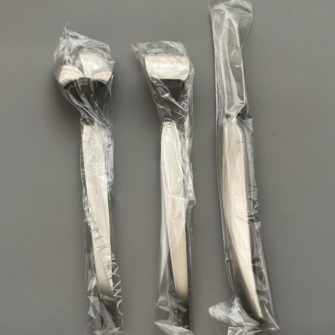 ラッキーウッド デラックス 18-12ステンレス ディナーカトラリー 15本