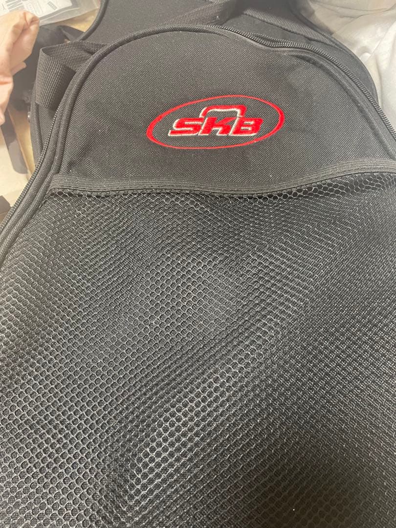 FERNANDESフェルナンデス　バーニー&SKBセミハードケース