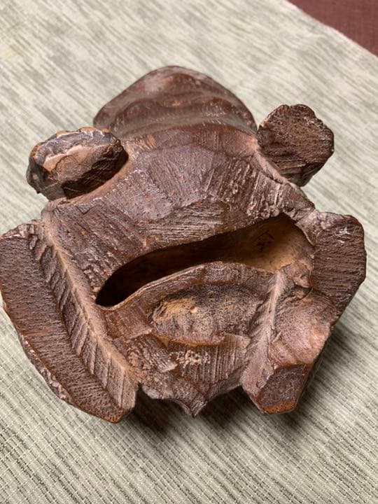 竹根手彫りがまがえる アンティーク