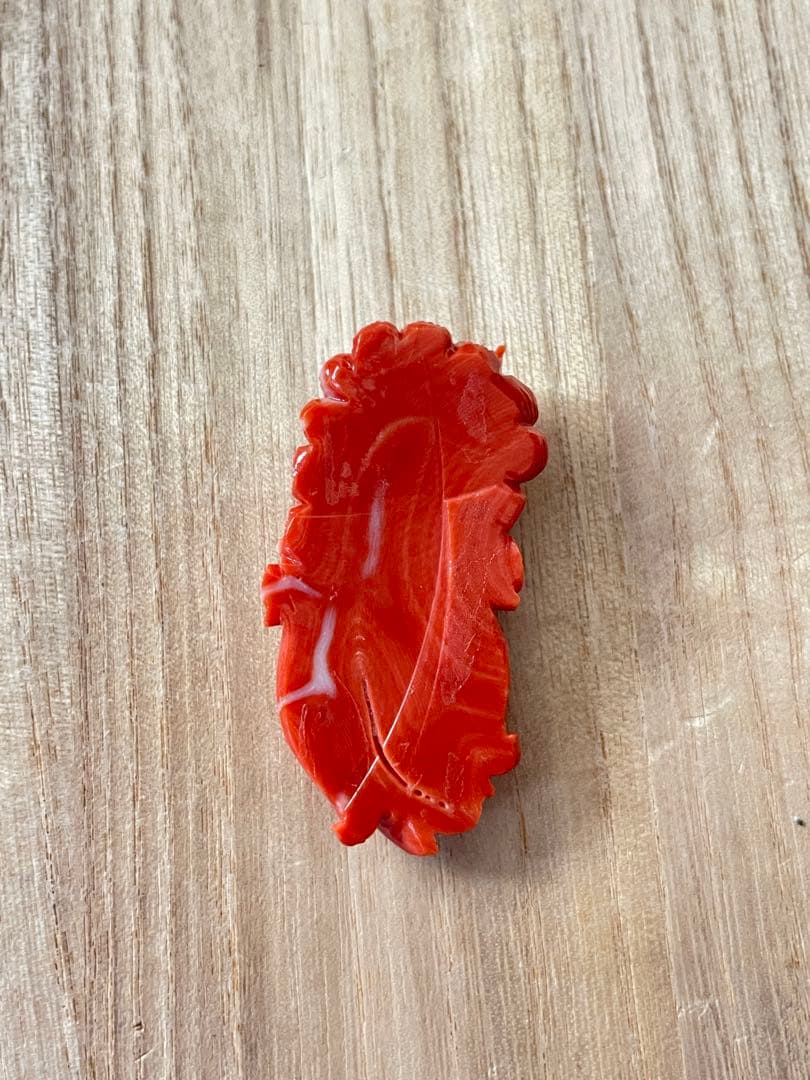 珊瑚サンゴ雕刻ルース60mm、重约32g、160.3ct