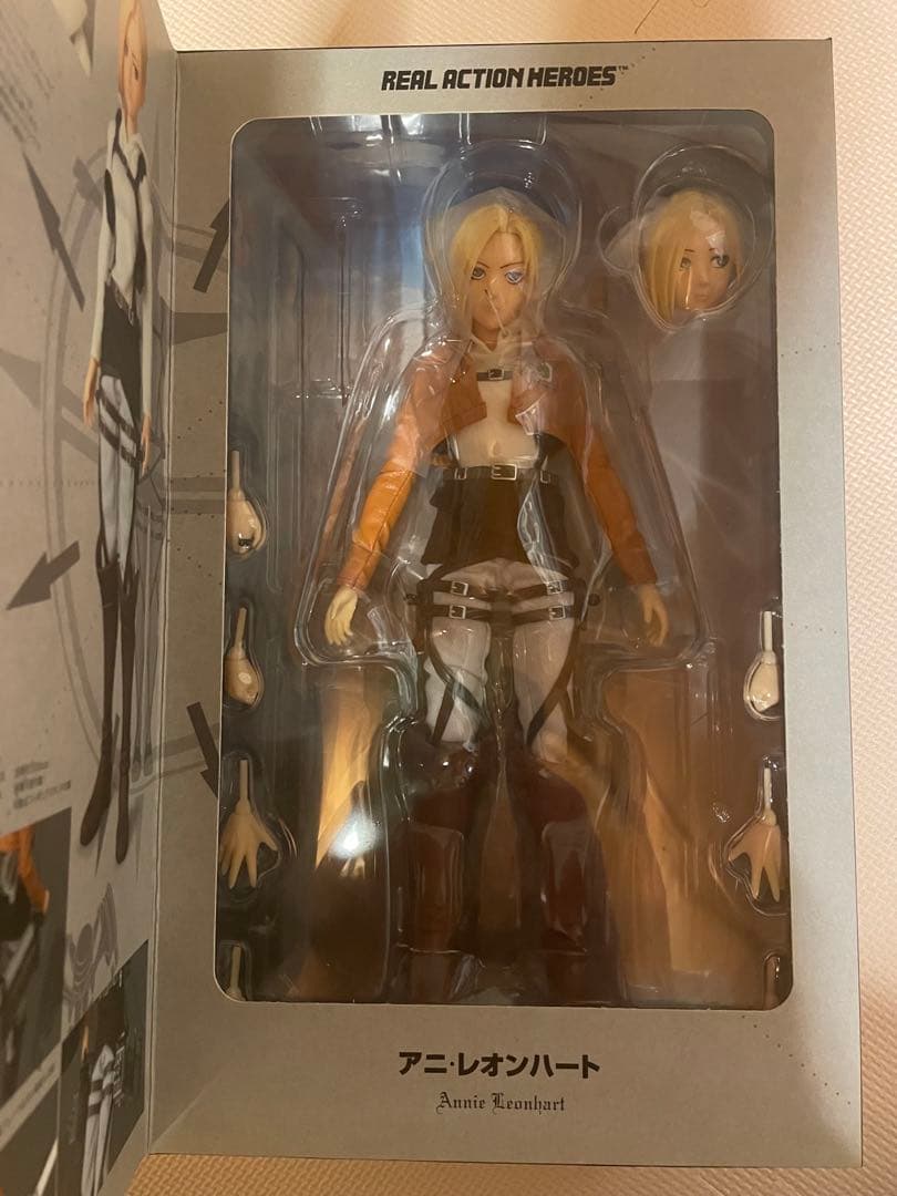 【未開封】RAH リアルアクションヒーローズ 進撃の巨人 アニ・レオンハート