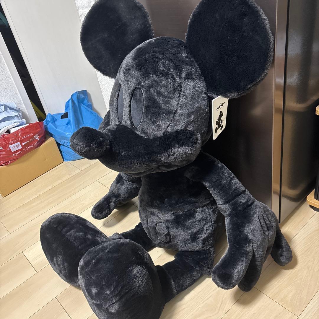 ディズニー ミッキーマウス ぬいぐるみ 大きい ブラック - メルカリ