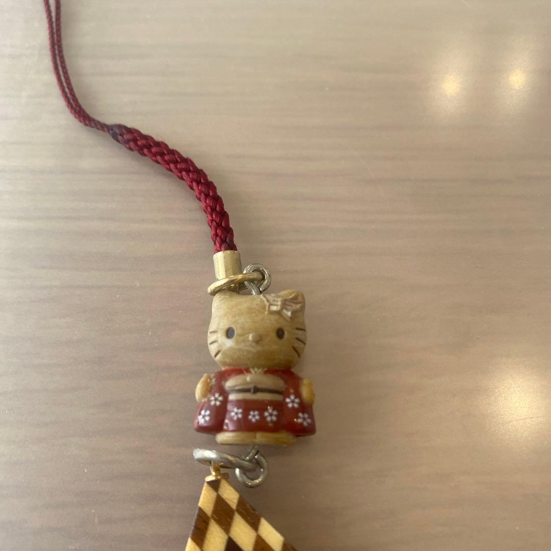 ハローキティ ご当地 箱根限定 寄木細工バージョン 根付 ストラップ