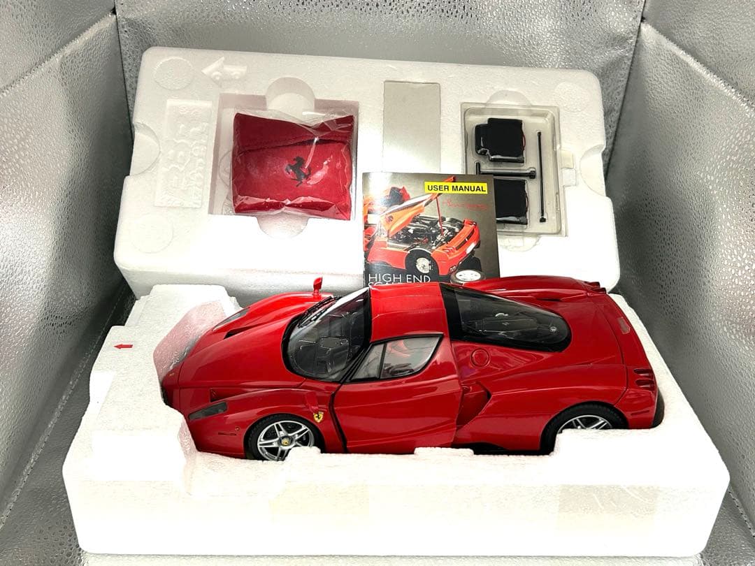 京商 BBR 美品　エンツォフェラーリ　1/18 レッド フルオープン