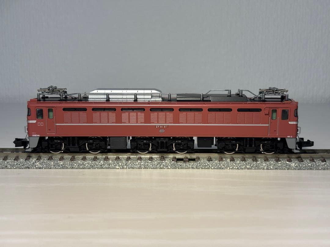 TOMIX 7123 JR EF81形電気機関車(81号機・復活お召塗装)
