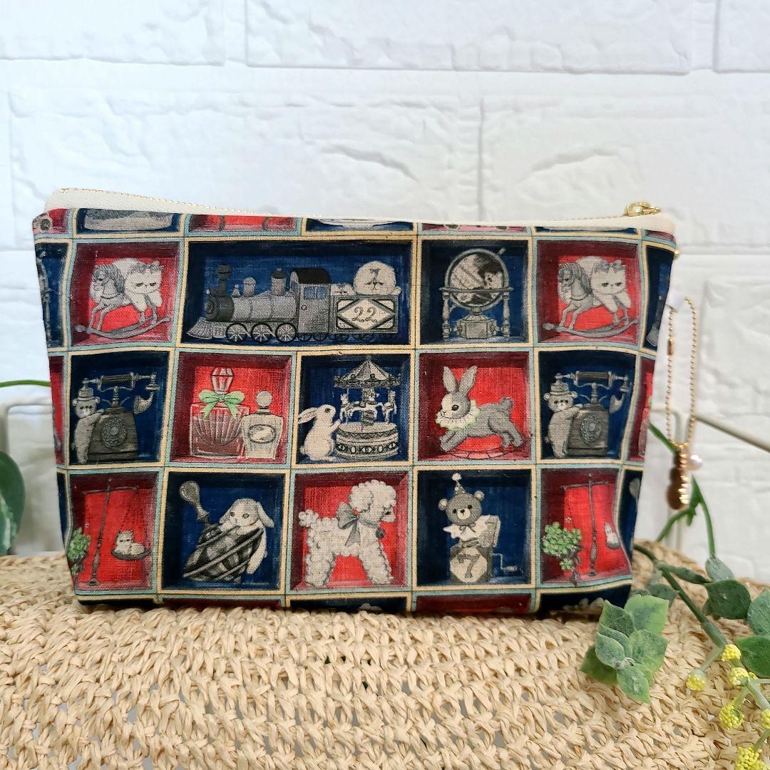 新柄ユキエモン　TOYナイトボックス　チャーム付ポーチ　裏地ラミネート