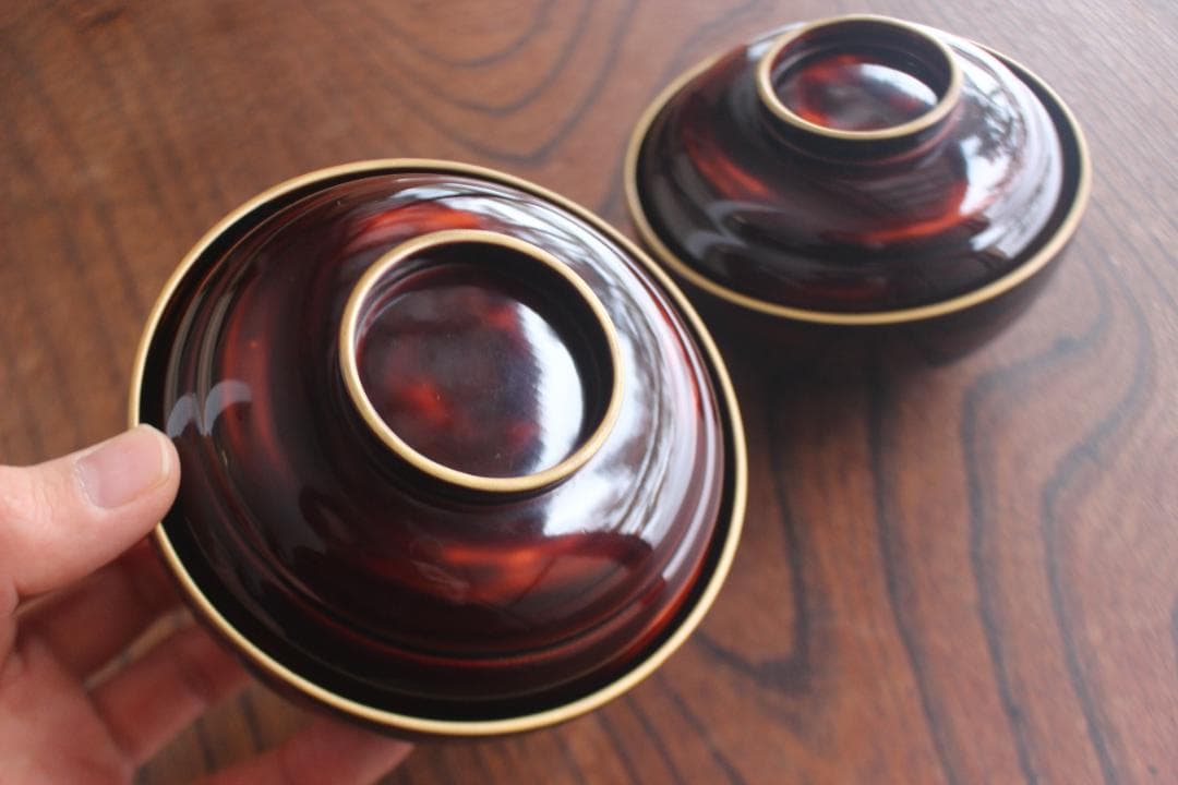 時代逸品！風情ある曙塗に優美な緞子蒔絵の映えるお椀2点（検輪島塗吸い物椀蒔絵椀