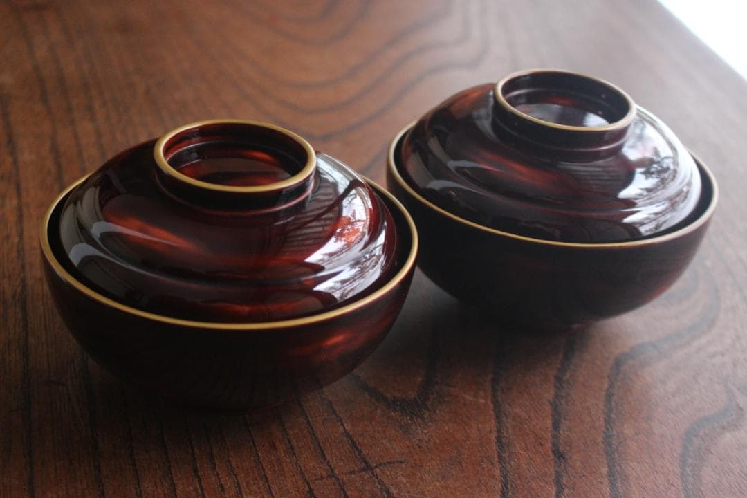 時代逸品！風情ある曙塗に優美な緞子蒔絵の映えるお椀2点（検輪島塗吸い物椀蒔絵椀