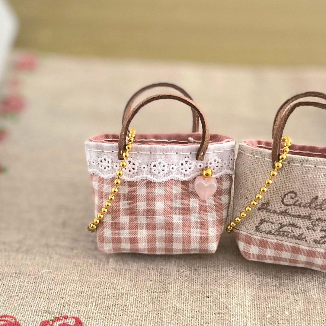 2401-38 ミニチュアトートサシェ 香り袋 2個組 ピンクチェック ♡刺繍