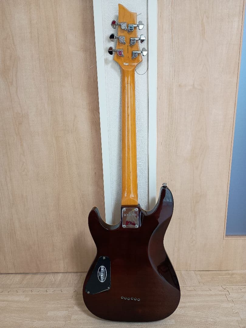 値下げ！ Schecter 2006 Omen Extreme シェクター