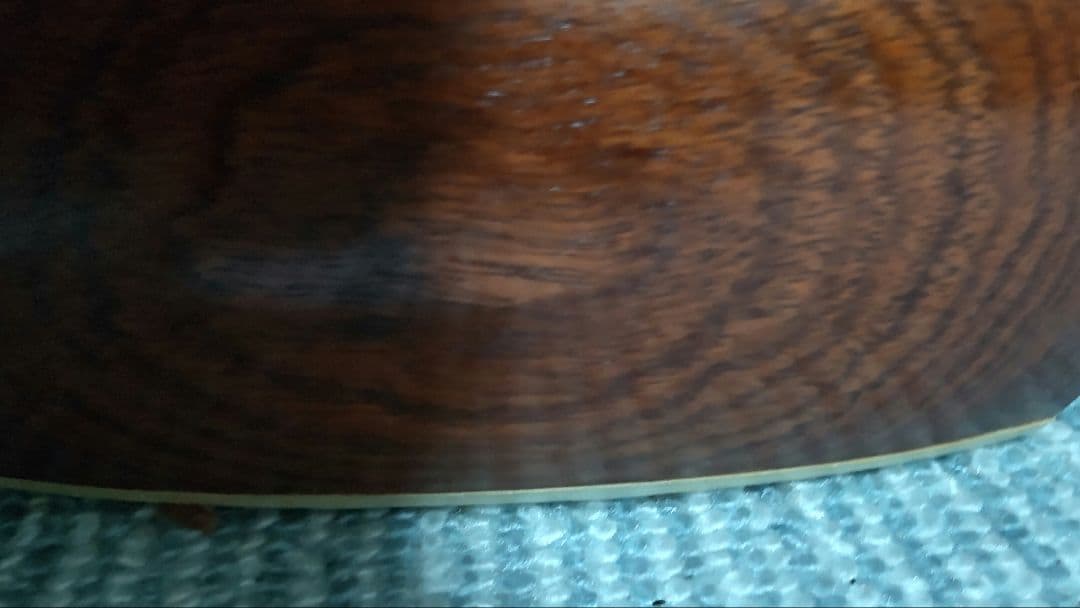 長唄三味線本体（収納桐箱付）