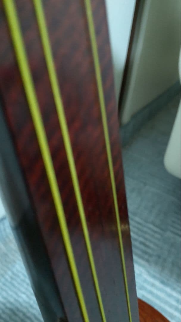 長唄三味線本体（収納桐箱付）