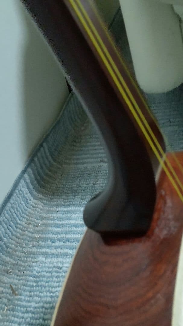 長唄三味線本体（収納桐箱付）