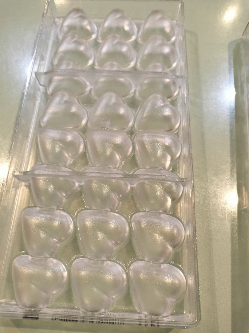 マトファ CHOCOLATE WORLD社 チョコレートモールド　２種