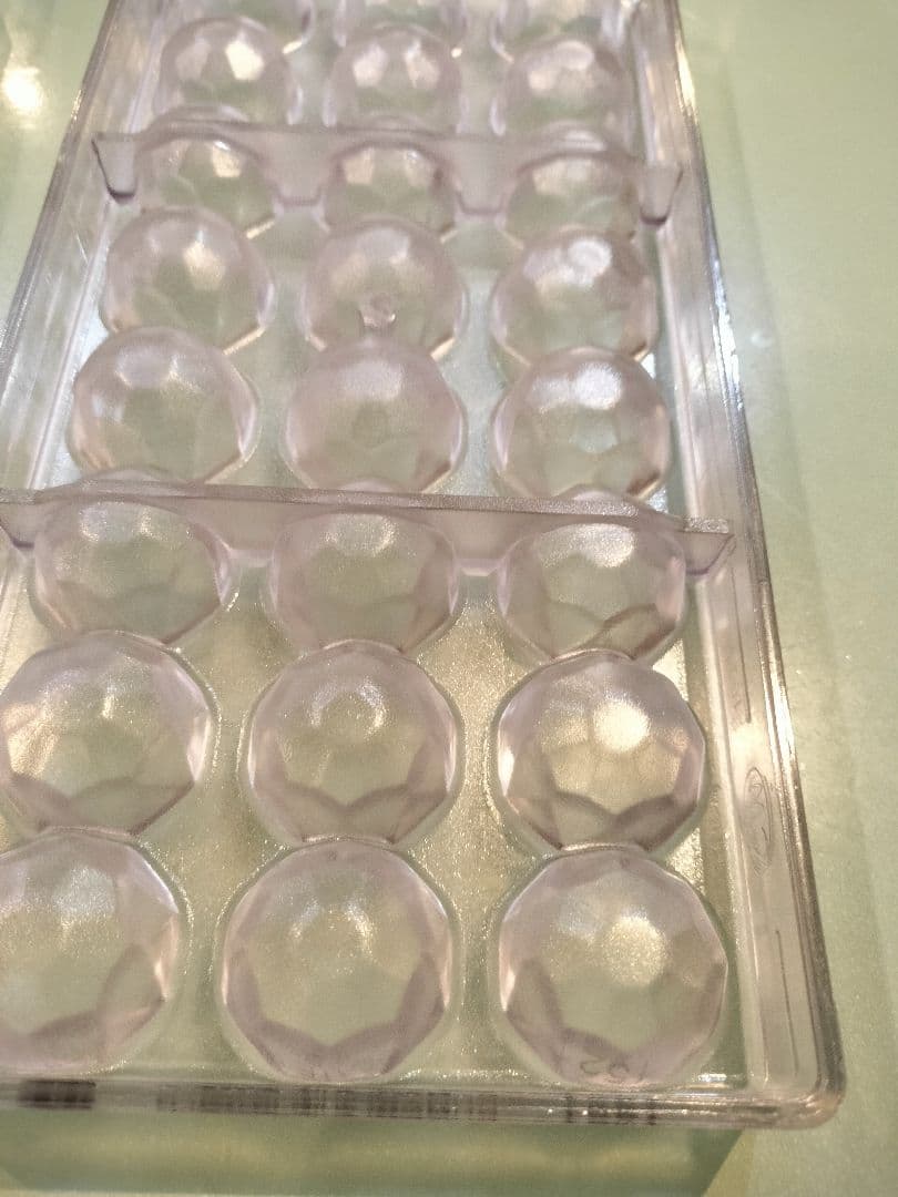 マトファ CHOCOLATE WORLD社 チョコレートモールド　２種