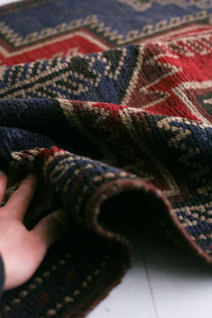 126cm×85cm バルーチ トライバルラグ イラン ヴィンテージラグ - メルカリ