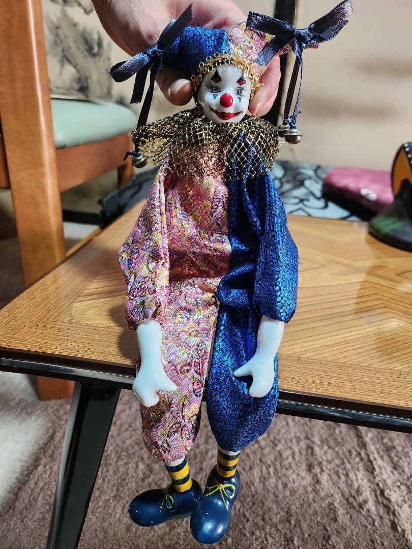 道化師人形 青とピンク - メルカリ