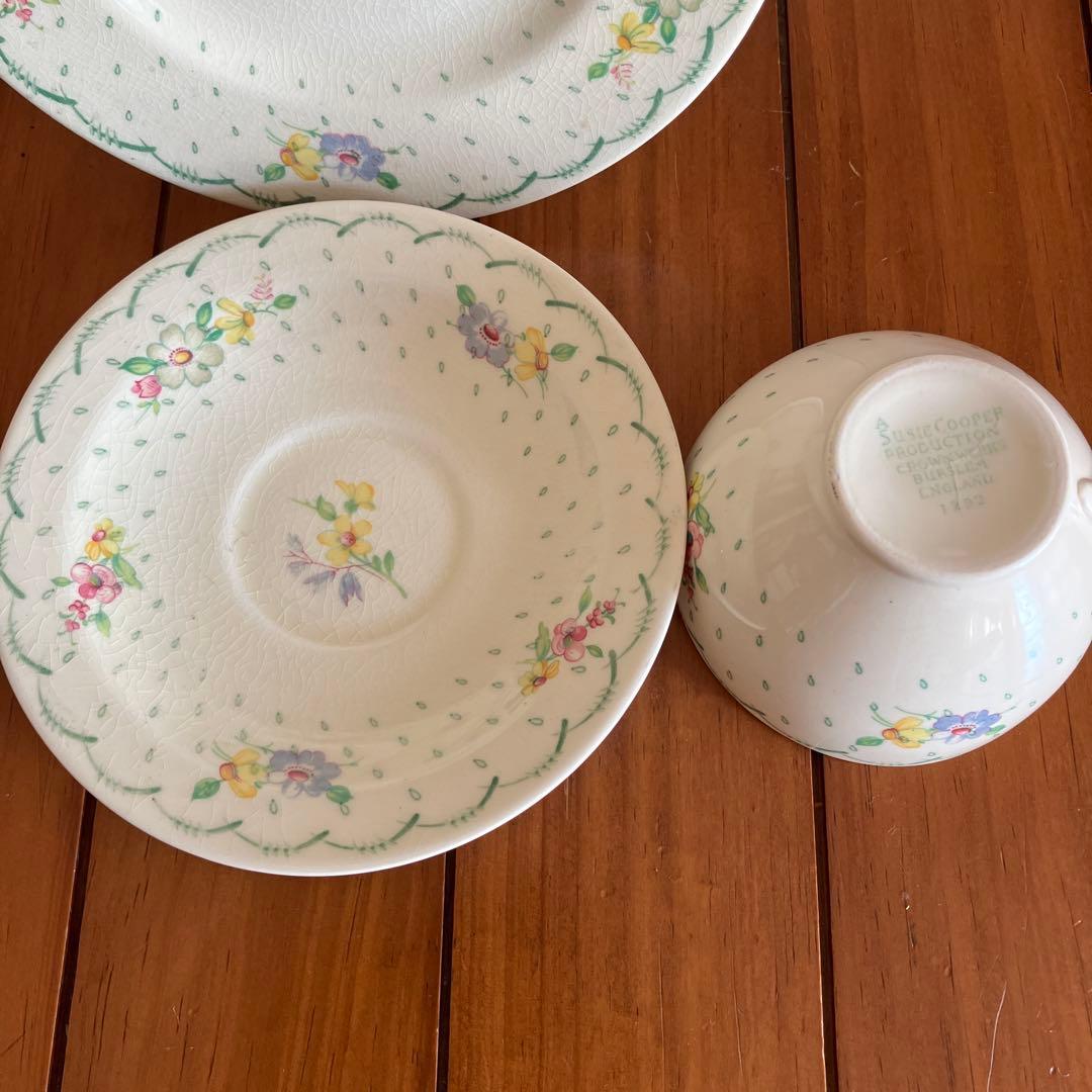 スージークーパー プランタン　グリーン　ティーセット