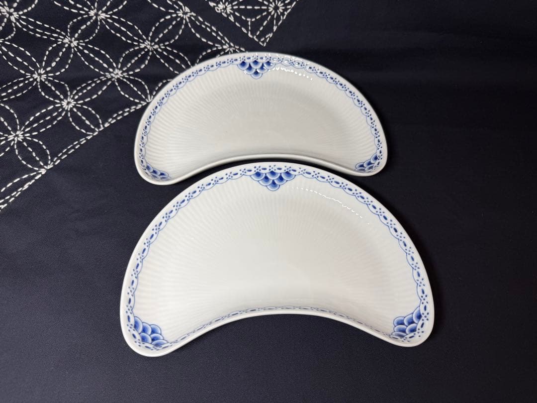 ロイヤルコペンハーゲン 22cm プリンセス クレセントディッシュ 2枚