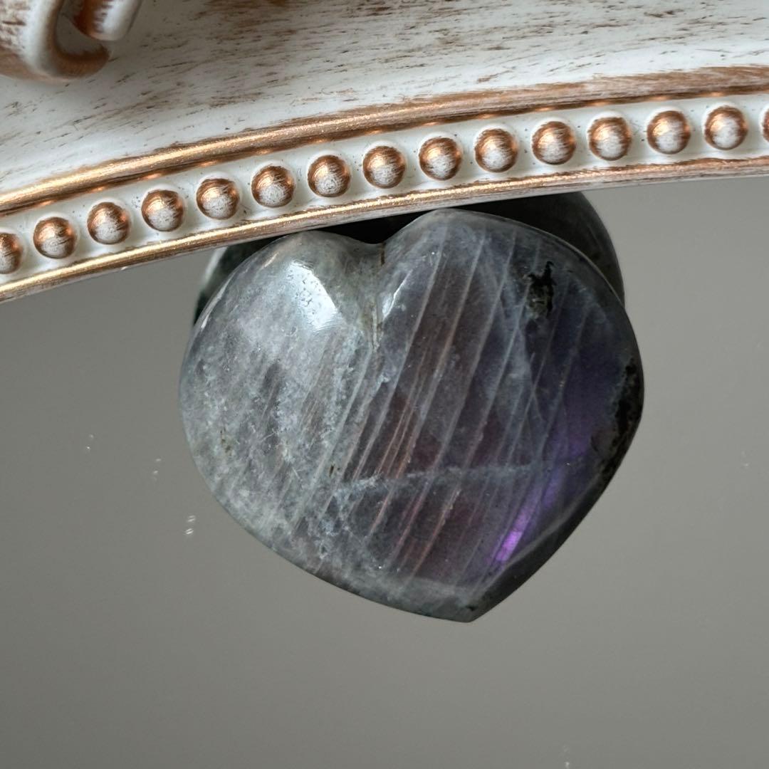 商談中★希少！早い者勝ち‼️可愛い♡ピンク紫 ラブラドライト ハート ①握り石