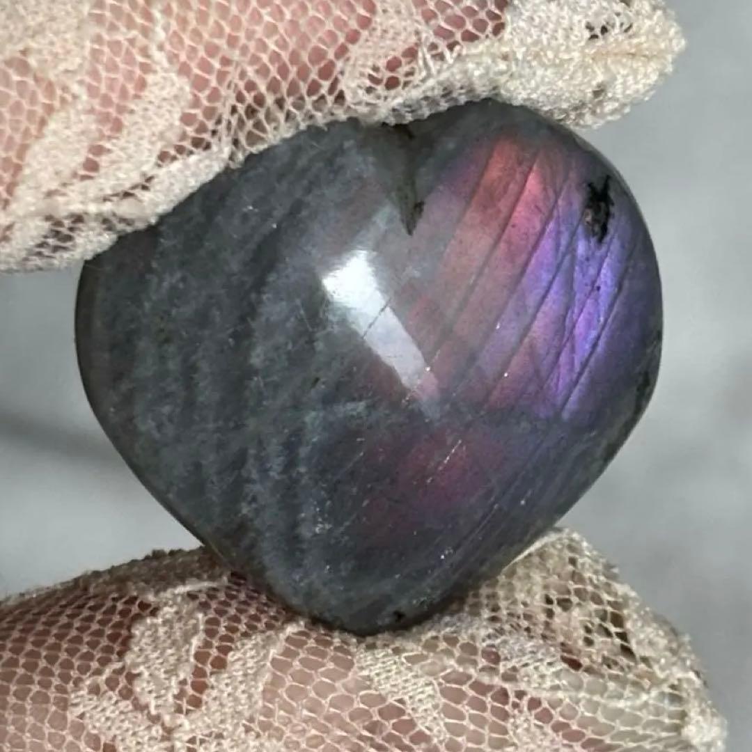 商談中★希少！早い者勝ち‼️可愛い♡ピンク紫 ラブラドライト ハート ①握り石