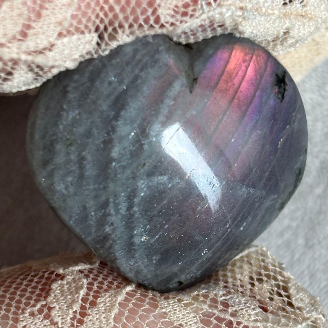 商談中★希少！早い者勝ち‼️可愛い♡ピンク紫 ラブラドライト ハート ①握り石
