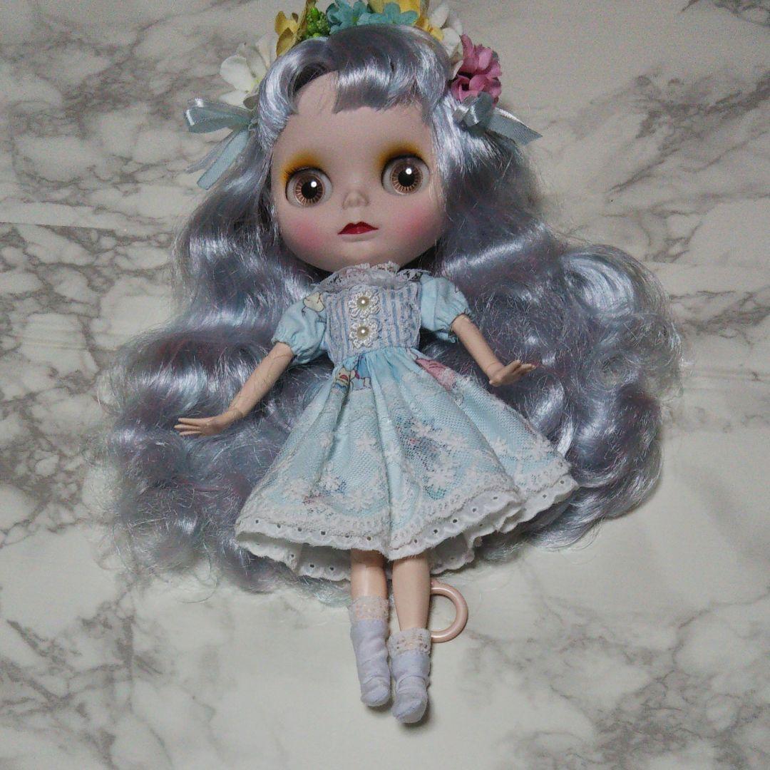 アイシードール (ドール+洋服+カチューシャ+靴下の4点セット)