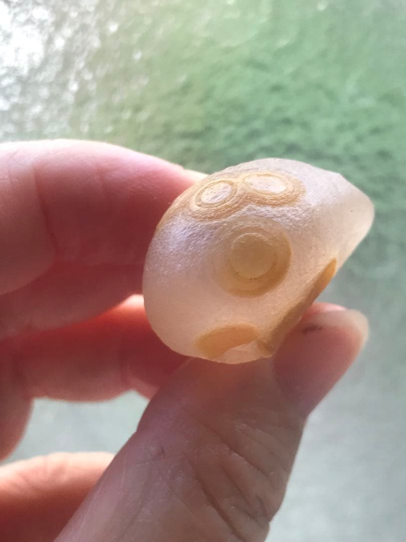 ゴビ石−1405 ゴビ瑪瑙 花眼 原石 金眼