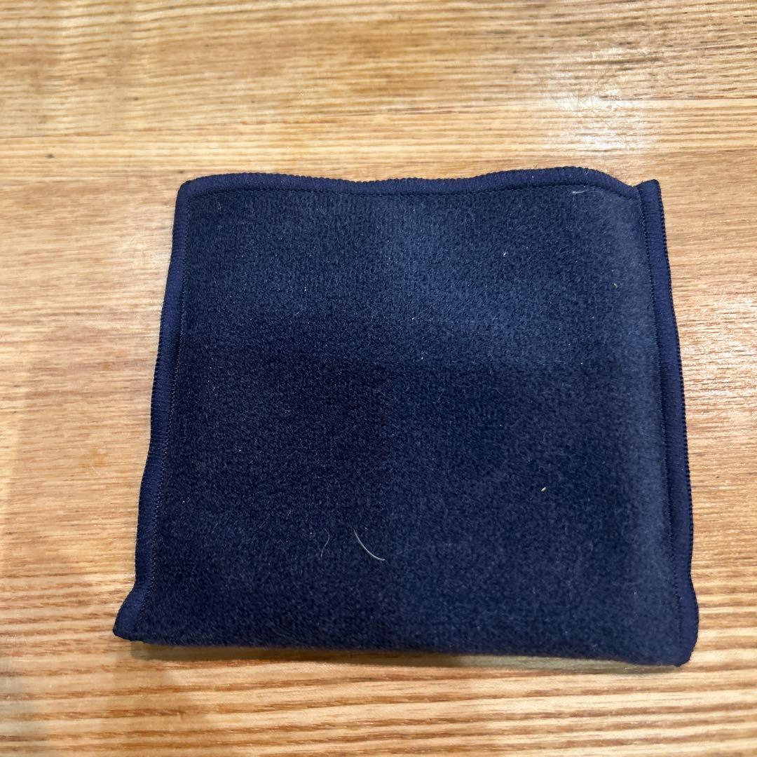 クレ・ド・ポー ボーテ　 プードルコンパクトエサンシエルn