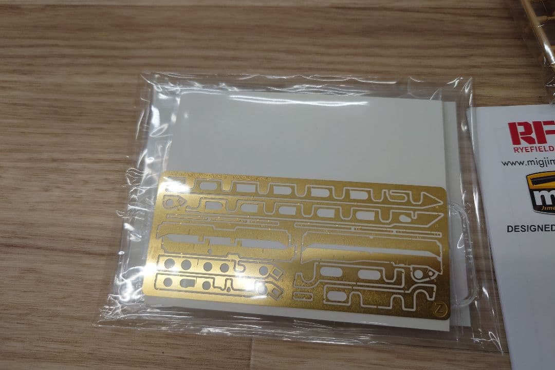 TIGER I 1/35スケール プラモデル