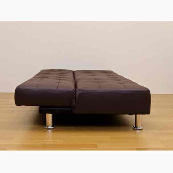 大人気！高級感あふれるコンパクトソファベッド