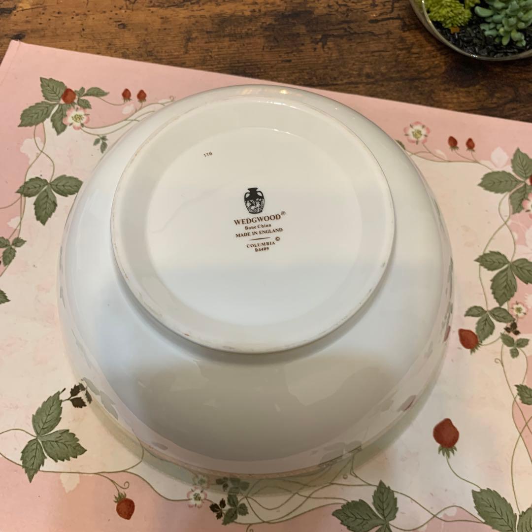 ウェッジウッド コロンビア　セージグリーン 25cm サラダボウルL