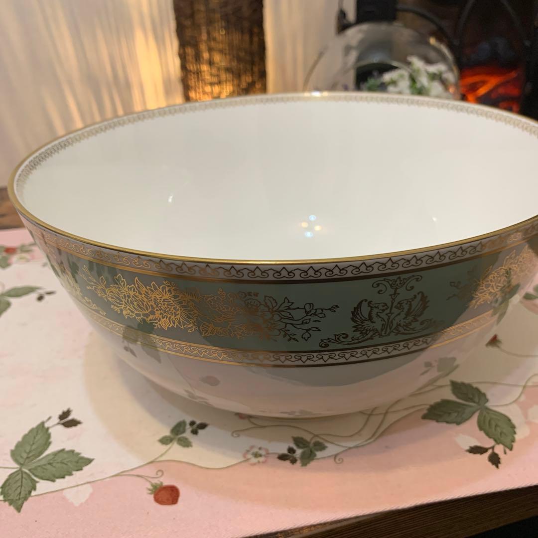 ウェッジウッド コロンビア　セージグリーン 25cm サラダボウルL