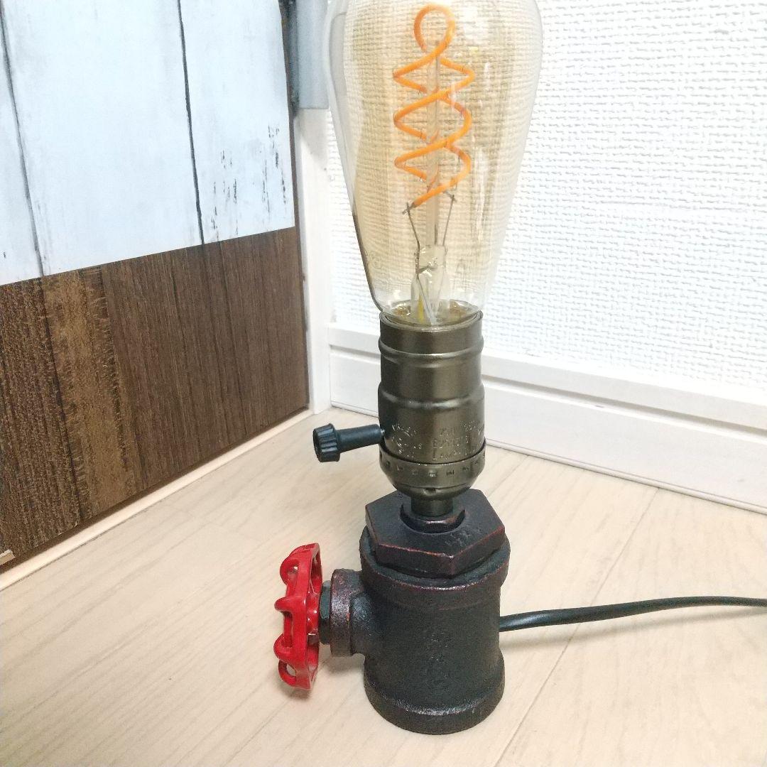 オシャレでレトロなバルブ型テーブルライト エジソンバルブLEDスマート付き