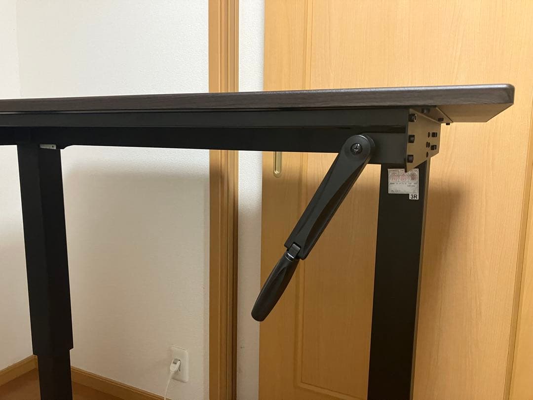 【直接お渡し価格/配送も可】定価4万　手動昇降デスク