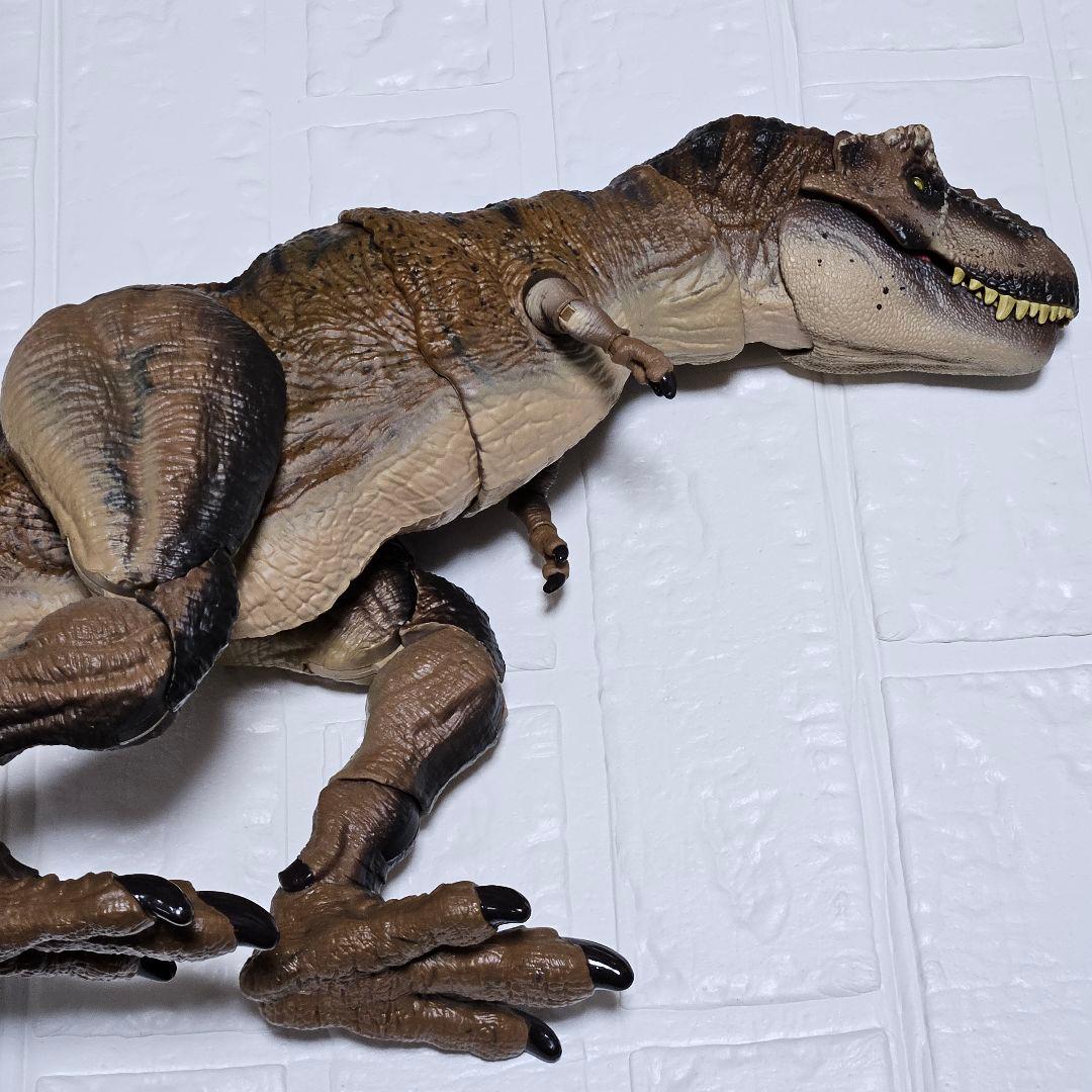 マテル　ジュラシックワールド　ハモンドコレクション ティラノサウルス