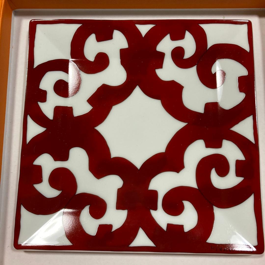 t*6様 WT89 HERMES Salons du Guadalquivir