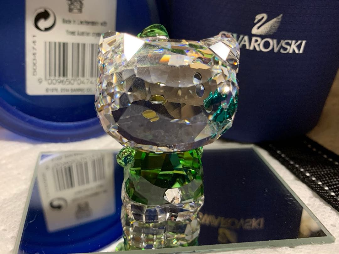 SWAROVSKI キティ　クローバー